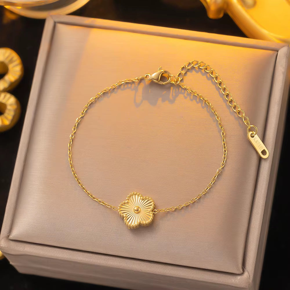 316 Stainless Steel Hot Selling Gold Plated Clover Charm Bracelet Luxury Five Leaf Flower Bracelets Jewelry for Women Gift